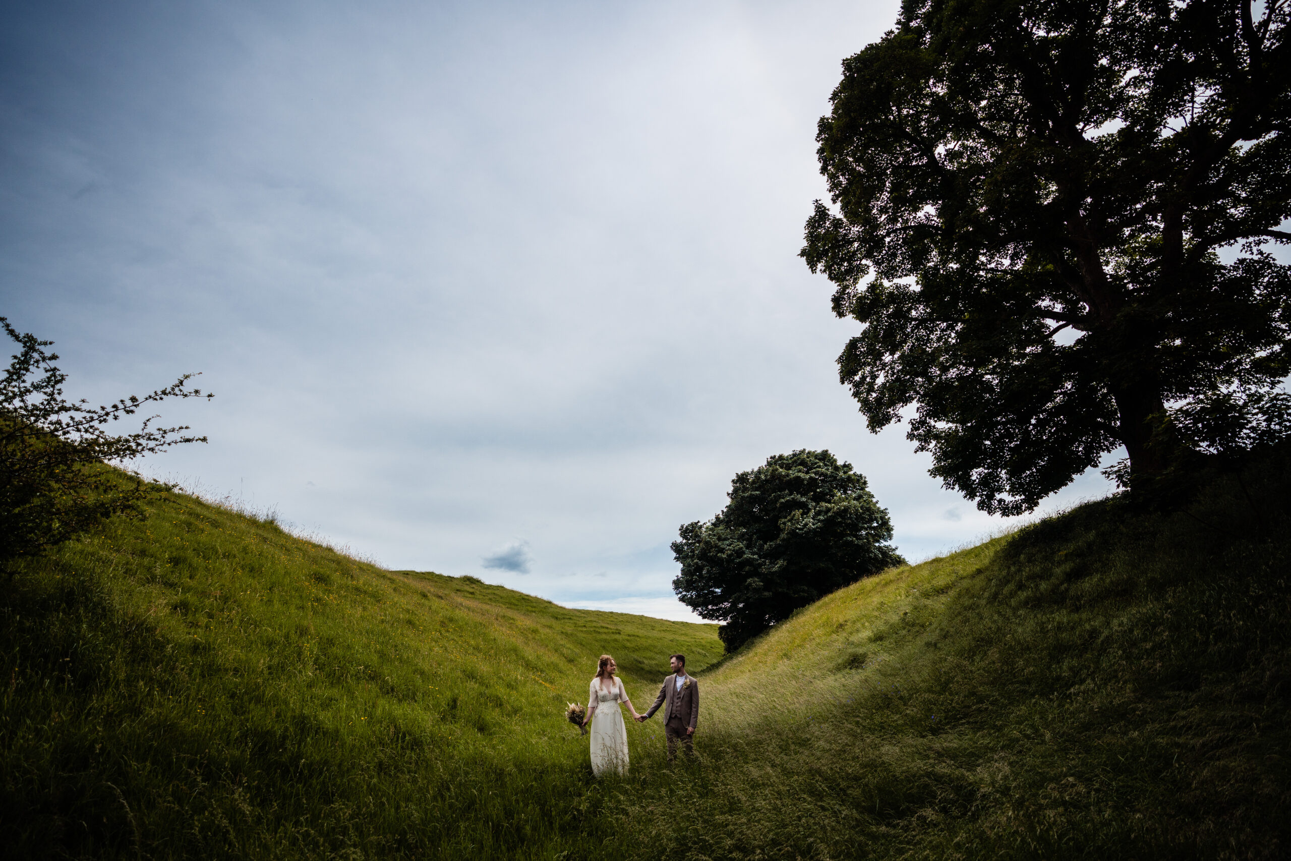 Wiltshire Wedding Photography Wildly in Love